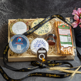 TABUA PRESENTE – 4 QUEIJOS CREMOSOS + GRISSINI + GELÉIA