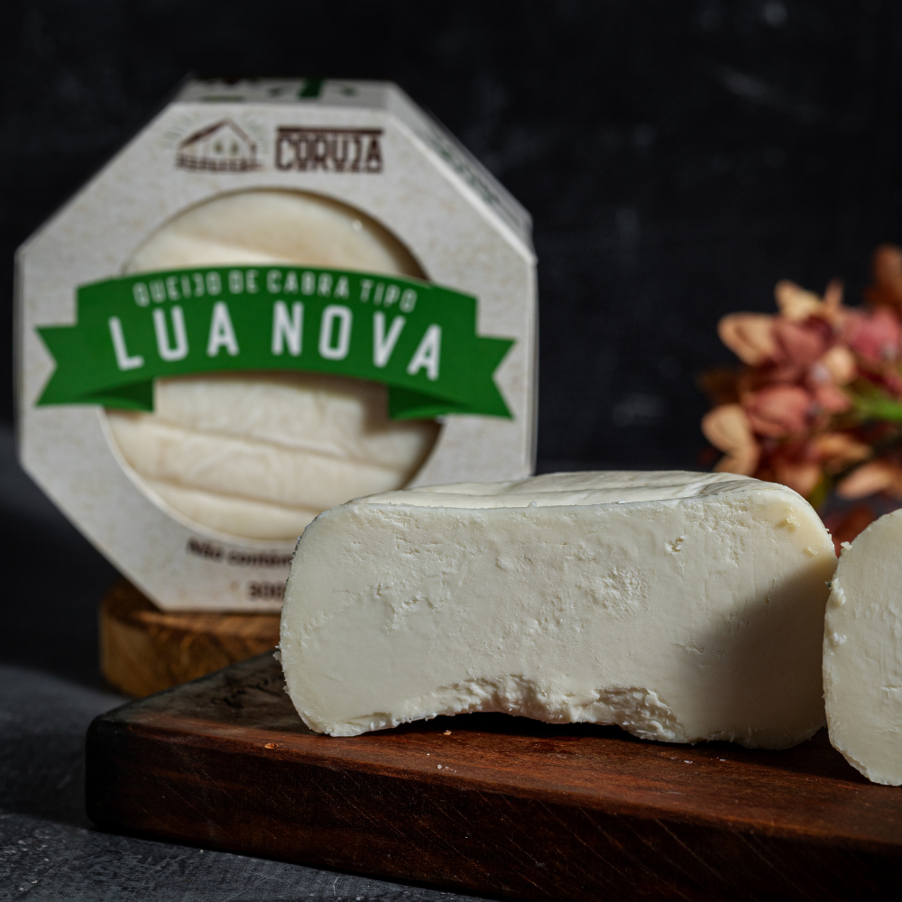 Lua Nova – Queijo Artesanal de Cabra  – Peça 200g – Direto do Sertão da Paraíba
