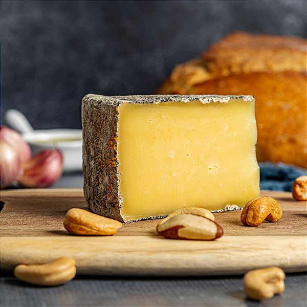 Cuesta – Queijo Artesanal de Leite Crú – Fração 200G – Pardinho Artesanal